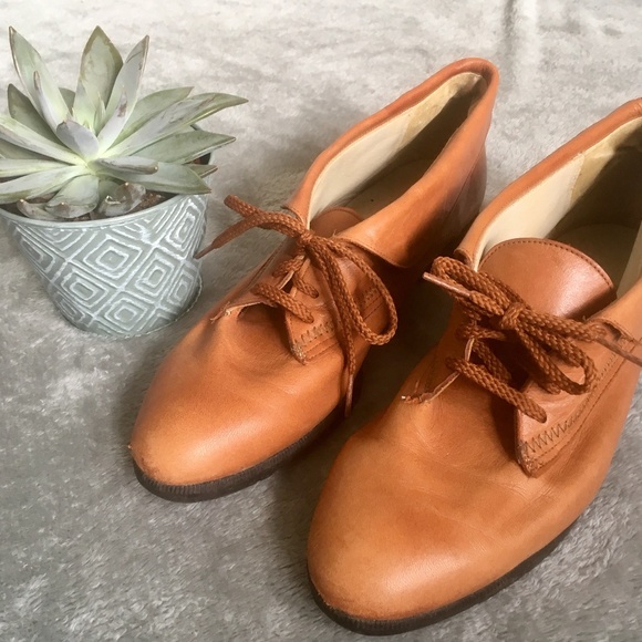 Vintage Shoes - Vintage 80s Brown Leather Shoe Boots - Size 9